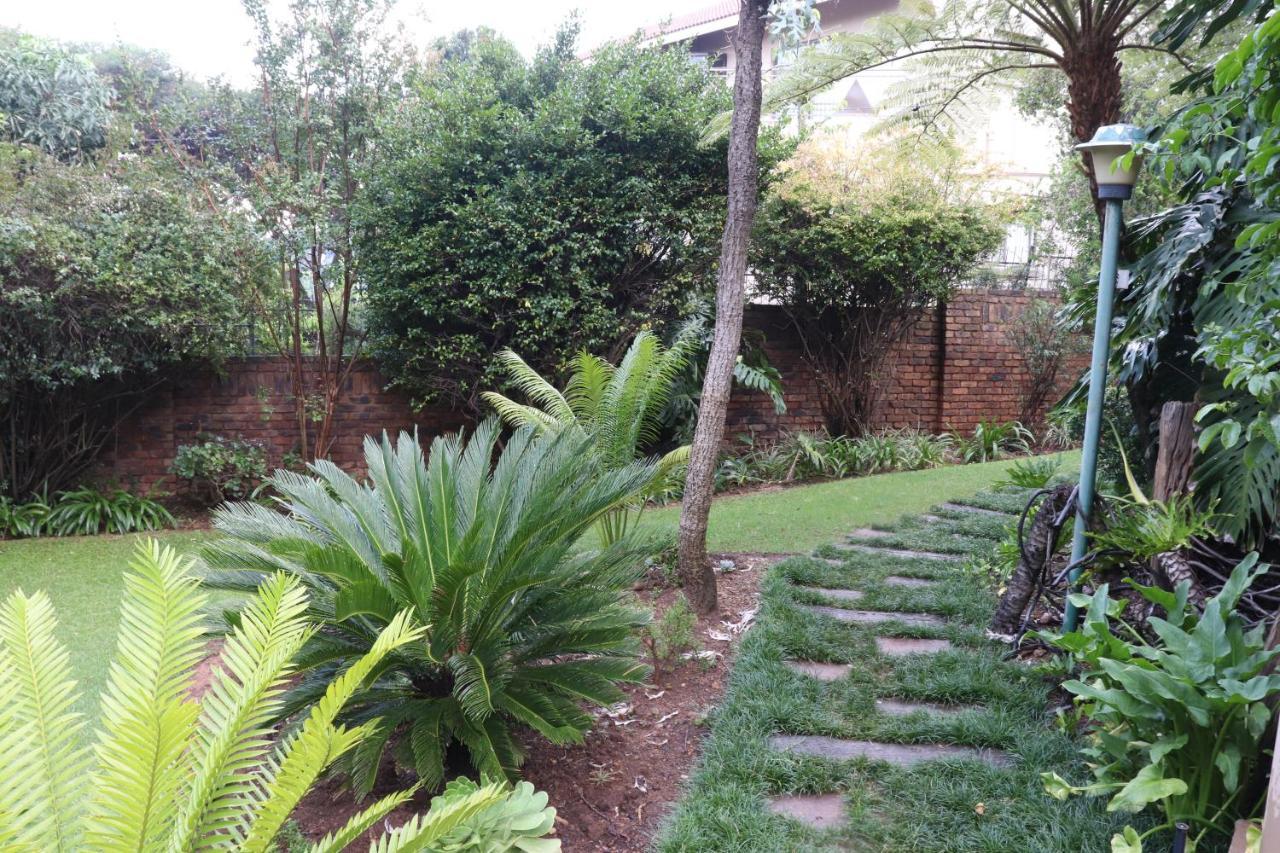 Green Scape Flatlet Pretoria Exterior foto