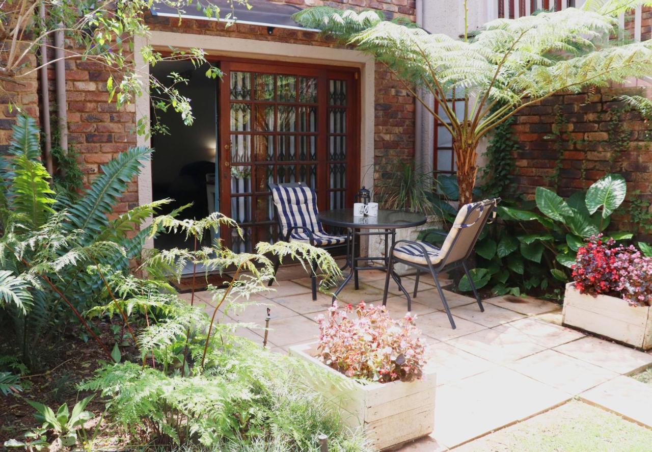 Green Scape Flatlet Pretoria Exterior foto