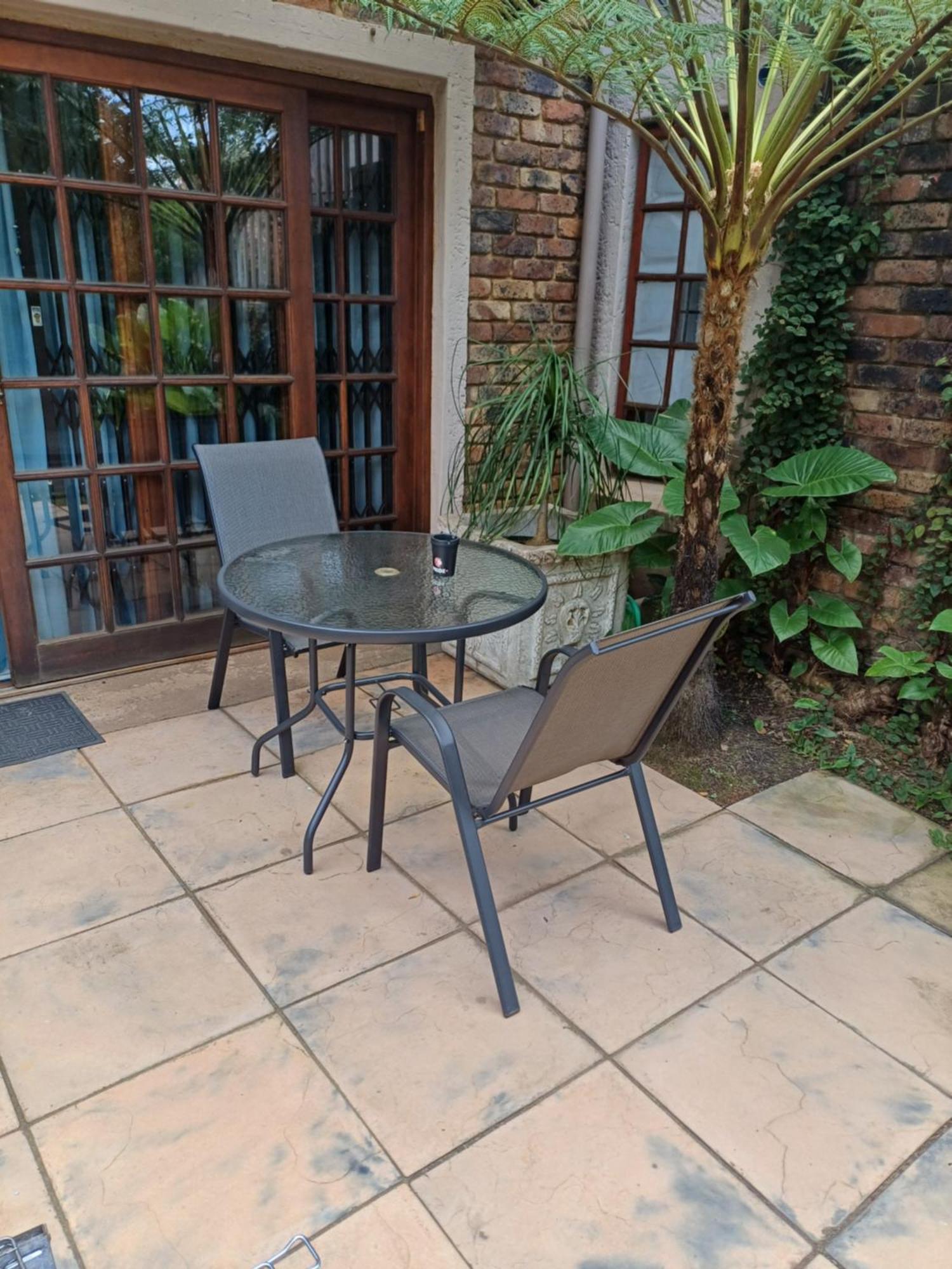 Green Scape Flatlet Pretoria Exterior foto