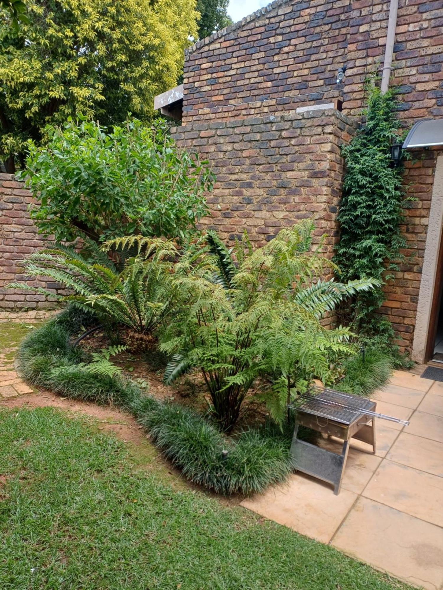 Green Scape Flatlet Pretoria Exterior foto